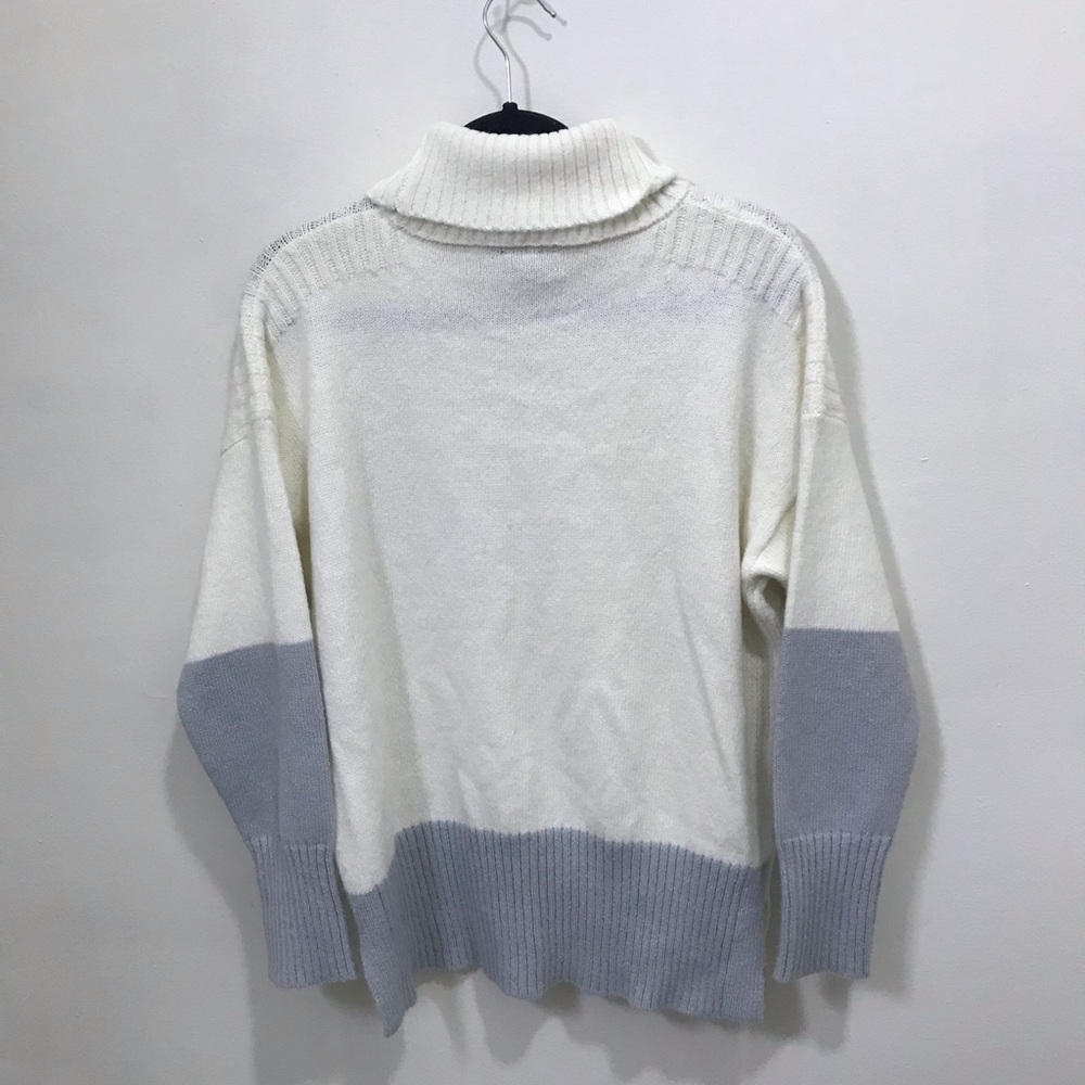 Women's Cream Turtleneck Sweater with Light Gray Pocket & Cuffs - Picture 4 of 4